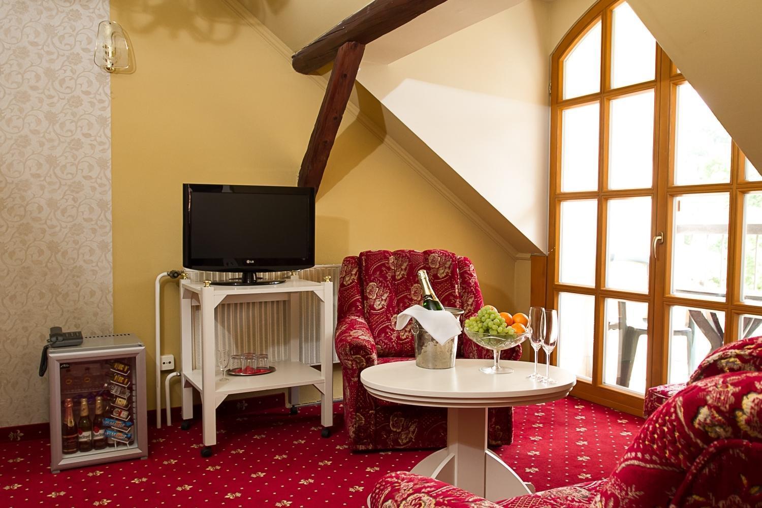 Zamecky Penzion Kopecek Rajec-Jestrebi Room photo